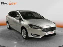 Cinzento Usado 2018 Ford Focus | € 14.290 (Preço justo)