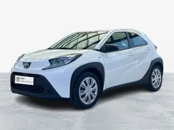 Branco antartida (s¢lido) Usado 2023 Toyota Aygo X-play Citadino | € 16.750 (Preço justo)