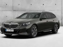 Cinza sophisto metalizada brilhante Novo 2025 BMW 530e Comfort Edition Carrinha | € 81.377 (Caro)