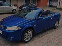 Azul Usado 2005 Renault Mégane II Cabrios | € 4.250
