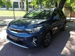 Azul Usado 2022 Kia Stonic SUV | € 15.450 (Bom preço)