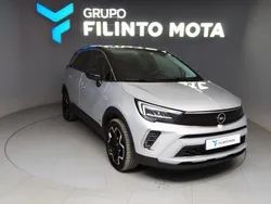 Cinzento Usado 2023 Opel Crossland Design & Tech SUV | € 16.160 (Preço justo)