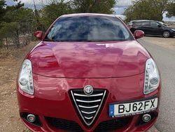 Usado 2015 Alfa Romeo Giulietta Sedan | € 15.000