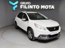 Branco Usado 2017 Peugeot 2008 Active SUV | € 13.490 (Preço justo)
