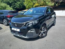 Preto Usado 2017 Peugeot 3008 Allure SUV | € 17.990 (Preço justo)
