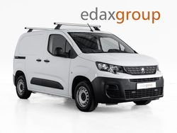 Branco Usado 2023 Peugeot Partner Monovolume | € 16.990 (Preço justo)