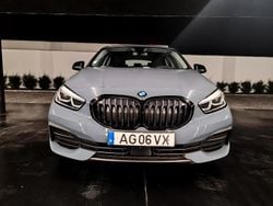 Cinzento Usado 2021 BMW 116 Sport Line Citadino | € 21.750 (Preço justo)