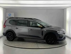 Cinzento Usado 2024 Dacia Jogger | € 19.990 (Preço justo)