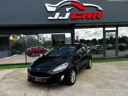 Preto Usado 2018 Ford Fiesta Titanium Citadino | € 12.350 (Preço justo)
