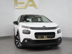 Branco Usado 2018 Citroën C3 Feel Citadino | € 11.980 (Preço justo)