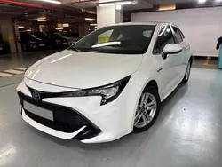 Branco Usado 2020 Toyota Corolla Comfort | € 19.250 (Preço justo)