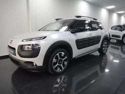 Branco Usado 2015 Citroën C4 Cactus PureTech Citadino | € 10.900 (Preço justo)