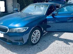 Azul Usado 2020 BMW 330e | € 23.980
