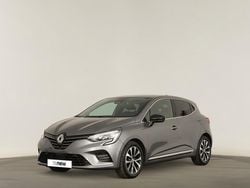 Cinzento Usado 2023 Renault Clio V Techno Citadino | € 18.190 (Preço justo)