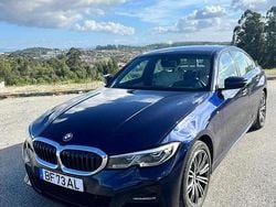 Azul Usado 2021 BMW 330 Sedan | € 34.990 (Bom preço)