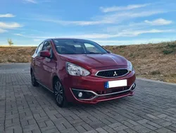 Usado 2016 Mitsubishi Space Star Diamant Edition Sedan | € 7.999 (Preço justo)