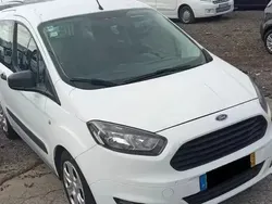 Branco Usado 2016 Ford Tourneo Courier Ambiente Monovolume | € 10.999 (Bom preço)