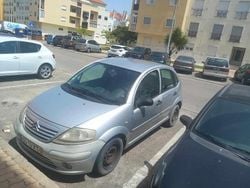 Cinzento Usado 2004 Citroën C3 Citadino | € 1.250 (Bom preço)
