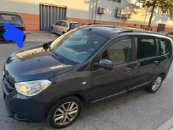 Cinzento Usado 2017 Dacia Lodgy Monovolume | € 8.900 (Bom preço)
