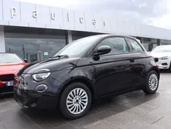 Preto Novo 2025 Fiat 500e Citadino | € 26.900 (Preço justo)