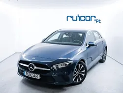 Azul Usado 2022 Mercedes A180 Carrinha | € 26.950