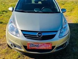 Usado 2009 Opel Corsa Sedan | € 6.500 (Preço elevado)