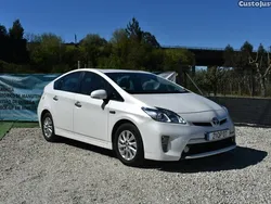 Branco Usado 2015 Toyota Prius Citadino | € 10.950