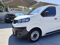 Branco Usado 2021 Opel Vivaro Essentia Van | € 21.950 (Bom preço)