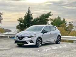 Cinzento Usado 2022 Renault Clio V | € 15.900 (Preço justo)