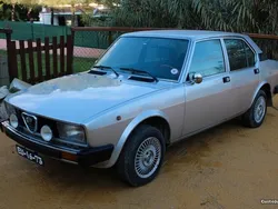 Cinza Usado 1980 Alfa Romeo Alfetta Sedan | € 16.500