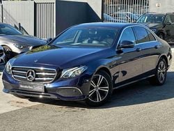 Azul Usado 2020 Mercedes E220 Avantgarde Sedan | € 37.900 (Bom preço)