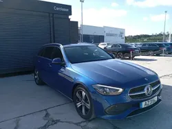 Azul Usado 2023 Mercedes C220 Avantgarde Carrinha | € 44.790 (Bom preço)