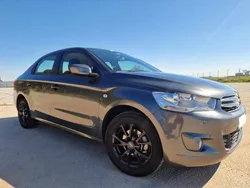 Cinzento Usado 2013 Citroën C-Elysee I Sedan | € 5.800 (Preço justo)