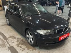 Preto Usado 2009 BMW 120 Citadino | € 7.750