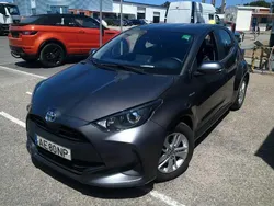 Cinza Usado 2020 Toyota Yaris Hybrid | € 21.990 (Preço elevado)