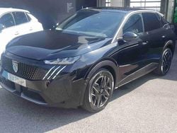 Preto Usado 2025 Peugeot 3008 Allure Carrinha | € 39.500