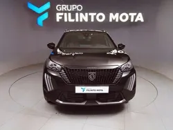 Preto Usado 2024 Peugeot 2008 Allure SUV | € 23.490 (Preço justo)