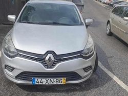 Cinzento Usado 2016 Renault Clio IV Citadino | € 6.600 (Super Preço)