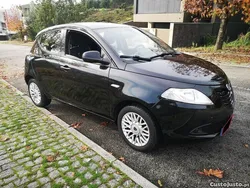 Preto Usado 2014 Lancia Ypsilon Gold Citadino | € 7.500