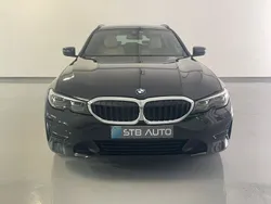 Preto Usado 2021 BMW 330e Carrinha | € 37.850 (Preço elevado)