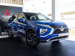 Azul Novo 2025 Mitsubishi Eclipse Cross SUV | € 39.950 (Preço justo)