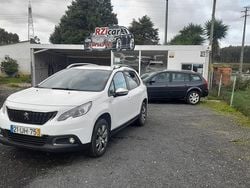 Branco Usado 2018 Peugeot 2008 Style SUV | € 9.900 (Bom preço)