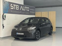 Cinzento Usado 2023 VW ID.3 Pro Citadino | € 29.990 (Preço justo)