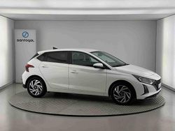 Branco Usado 2024 Hyundai i20 Comfort Citadino | € 17.490 (Preço justo)