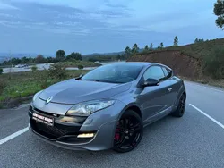 Cinza Usado 2010 Renault Mégane Coupé R.S. Coupé | € 22.990