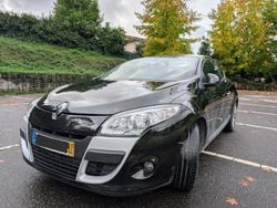 Usado 2010 Renault Mégane III Coupé | € 8.500