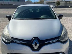 Usado 2016 Renault Clio IV LIMITED Sedan | € 9.000 (Bom preço)