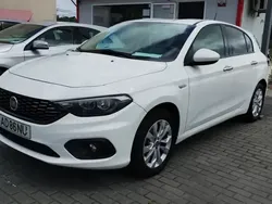 Branco Usado 2020 Fiat Tipo Lounge Citadino | € 10.950 (Preço justo)