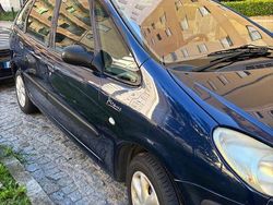 Usado 2000 Citroën Xsara Picasso Monovolume | € 1.350