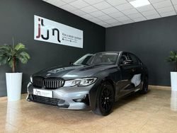 Cinza escuro Usado 2020 BMW 330e Sedan | € 23.500 (Bom preço)